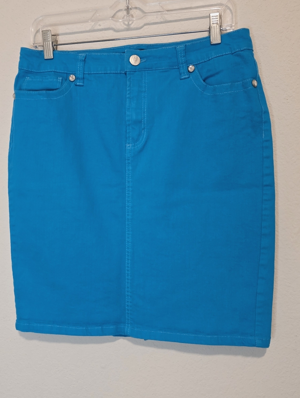 Nine West Atomic Blue Denim Pencil Skirt Stretch  Size 12 /31" Waist MSRP $60